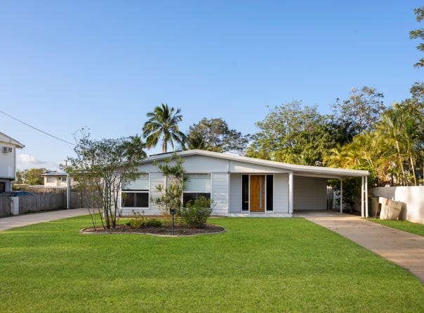 39 Champagne Crescent, Kelso, Qld 4815