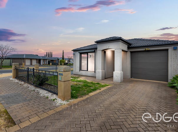 1 Minindee Avenue, Andrews Farm, SA 5114