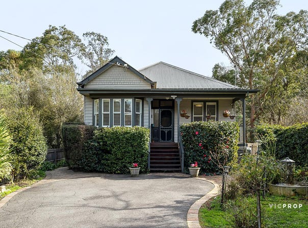 7 Falkiner Street, Eltham, Vic 3095