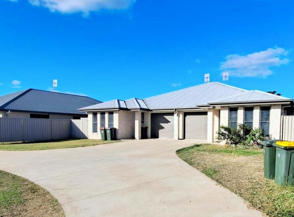 2/32 Bishop Drive, Miles, Qld 4415