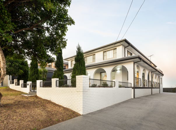 18 Victoria Terrace, Gordon Park, Qld 4031