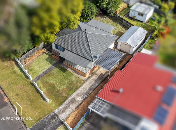 2A Day Street, Wyoming, NSW 2250