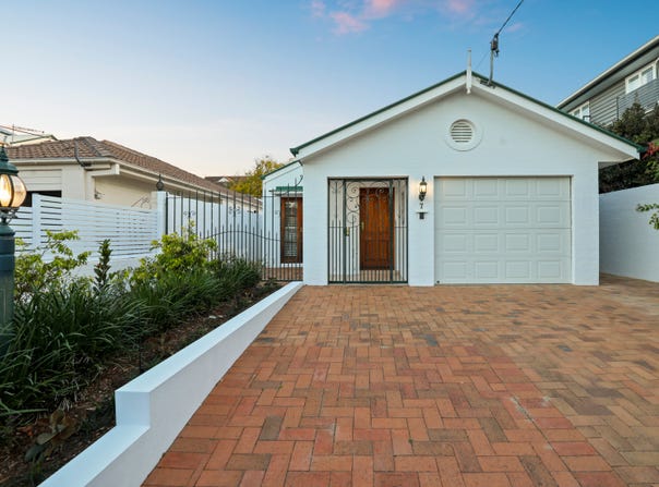 7 Haig Street, Clayfield, Qld 4011