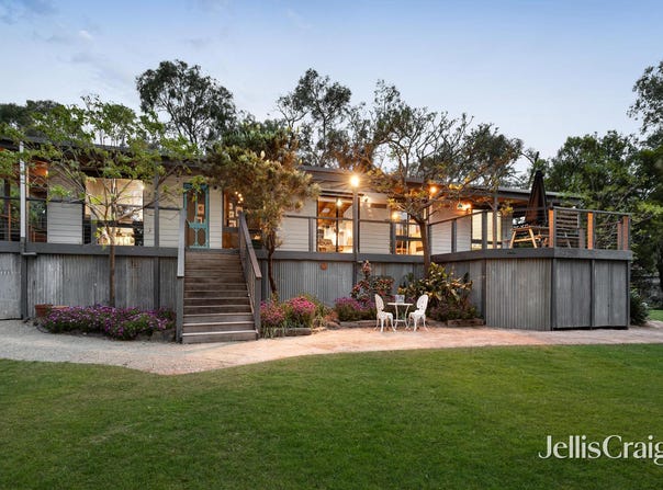 290 Smiths Gully Road, Smiths Gully, Vic 3760