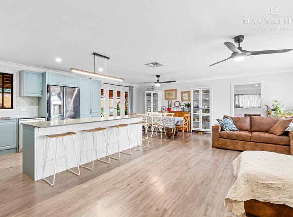 26-28 Bruce Street, Coolamon, NSW 2701