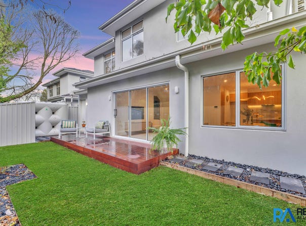 4/12 Gordon Court, Ringwood, Vic 3134