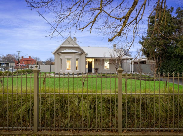 661 Young Street, Albury, NSW 2640