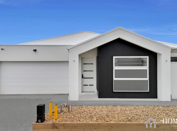 13 Bovine Crescent, Donnybrook, Vic 3064