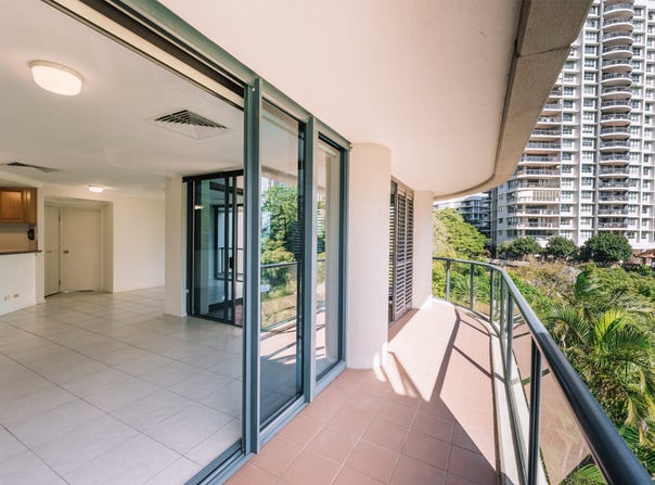14/8 Goodwin Street, Kangaroo Point, Qld 4169