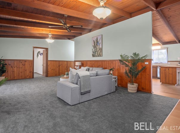 11 Naughton Street, Cockatoo, Vic 3781