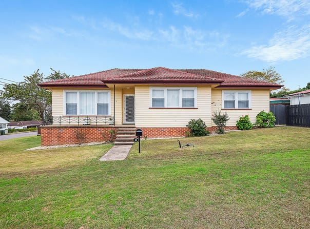 1 Foster Street, Tenambit, NSW 2323