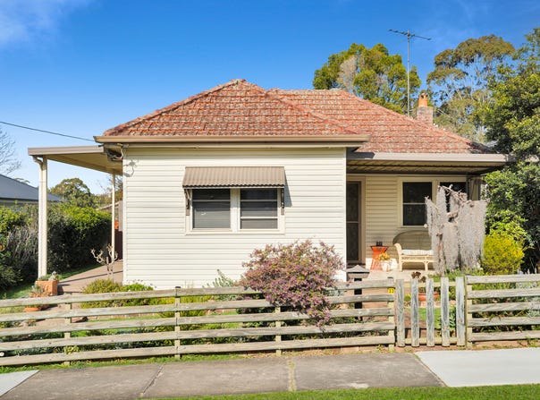 33 Chellaston Street, Camden, NSW 2570
