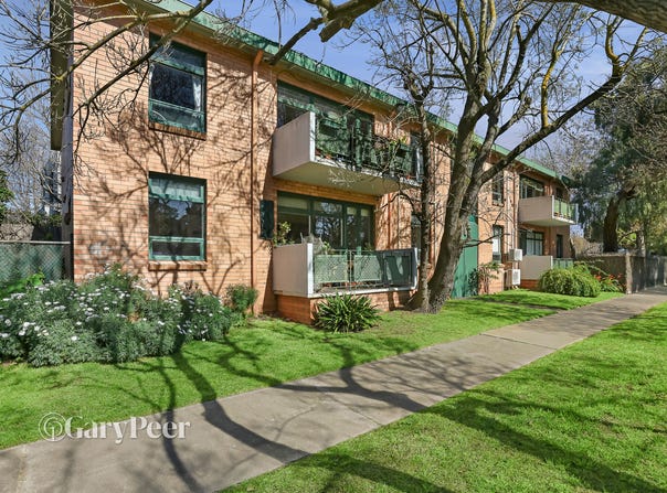 1-4/16 Dunoon Court, Brighton East, Vic 3187