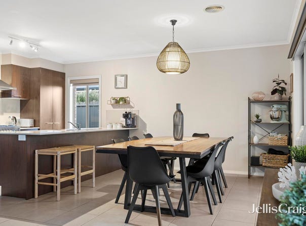 19 Jessie Evelyn Crescent, Kyneton, Vic 3444