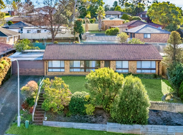 15 Stranraer Drive, St Andrews, NSW 2566
