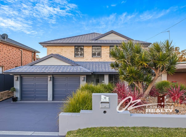 38 Lambs Crescent, Vincentia, NSW 2540