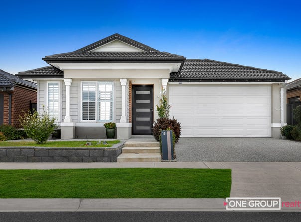 18 MARGOT CIRCUIT, Kalkallo, Vic 3064