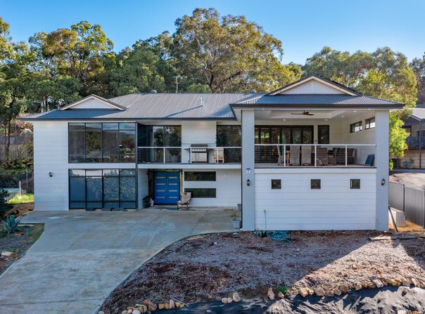 10 Greendale Place, Kelmscott, WA 6111