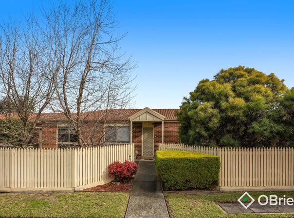 2/25 Potts Road, Langwarrin, Vic 3910