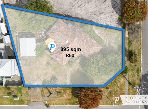 33 Pollard Street, Glendalough, WA 6016