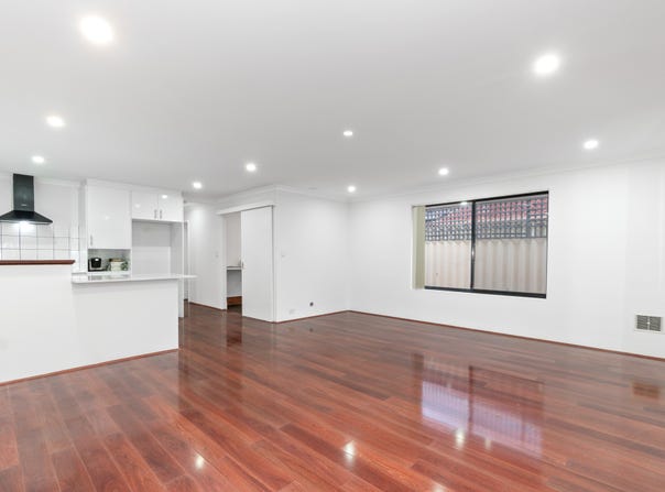 7/31 Salmon Gum Grove, Beechboro, WA 6063