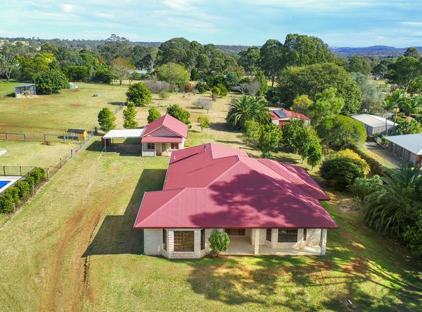 5 Melric Court, Geham, Qld 4352
