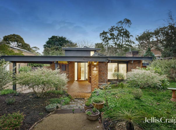 2A Boongarry Avenue, Blackburn, Vic 3130