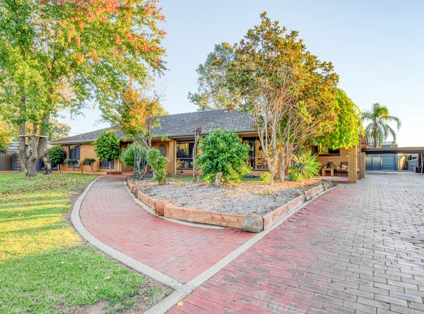 14 Dean Drive, Kialla, Vic 3631