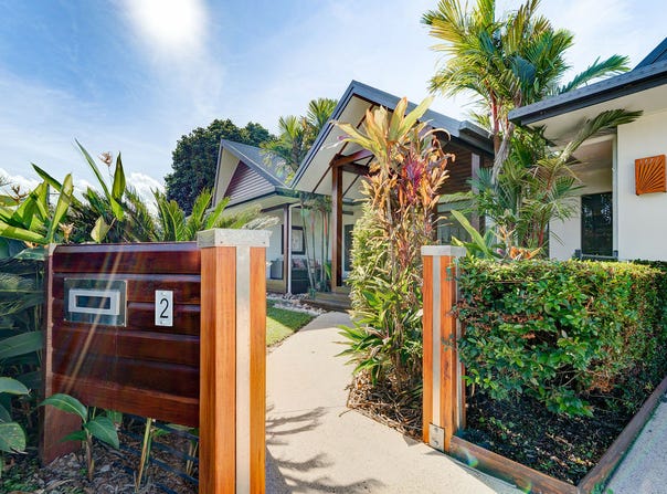 2-4 Seafarer St, South Mission Beach, Qld 4852