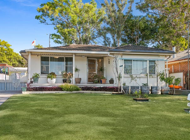 30 Laurel Street, Albion Park Rail, NSW 2527