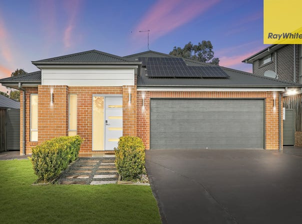 11 Coronato Pde, Colebee, NSW 2761