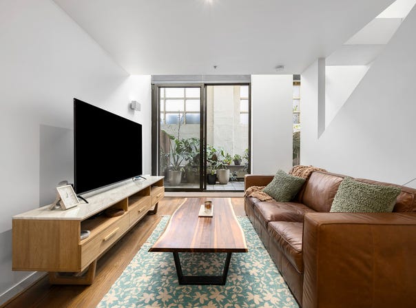 104/63 Acland Street, St Kilda, Vic 3182