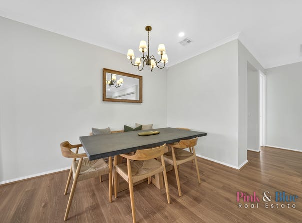 103 Hemingway Drive, Rockbank, Vic 3335
