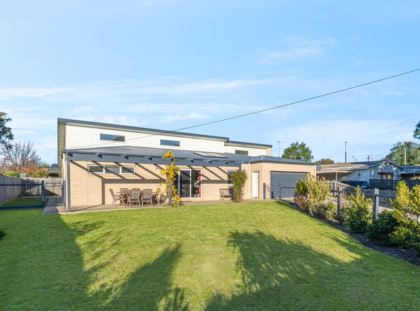 4 Harrow Close, Belmont, Vic 3216