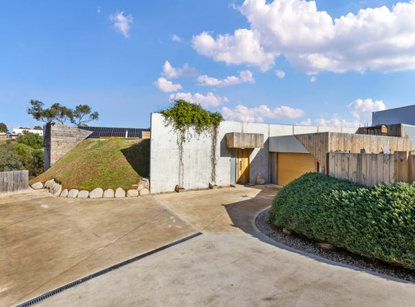 21A Rivergum Close, Walkley Heights, SA 5098
