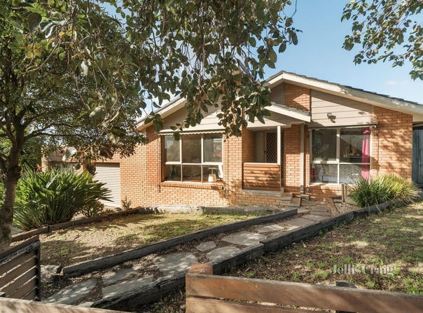 4 Darling Court, Hampton Park, Vic 3976