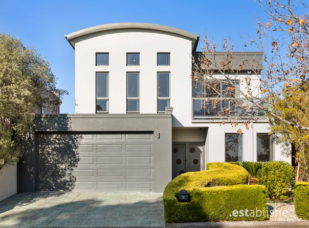 9 Hemsley Promenade, Point Cook, Vic 3030