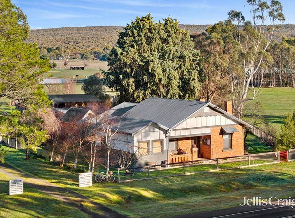 1585 Calder Highway, Taradale, Vic 3447