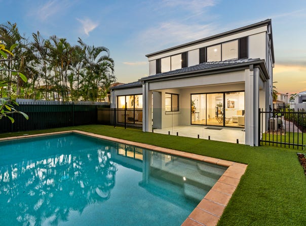 534 Oyster Cove Promenade, Helensvale, Qld 4212