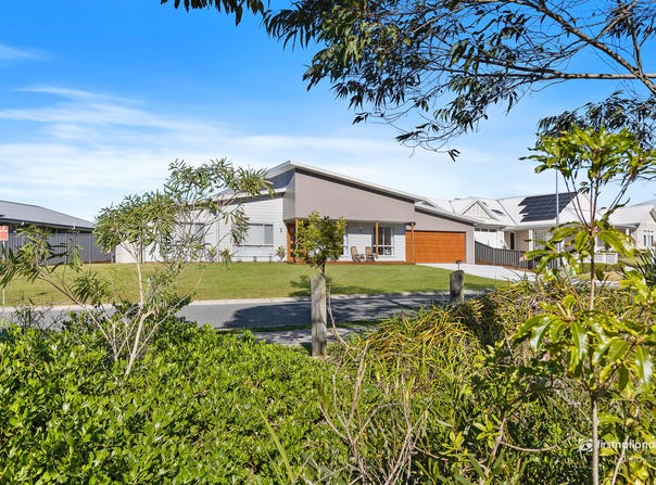 36 Macquarie Drive, Burrill Lake, NSW 2539