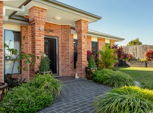 4 Wren Street, Highfields, Qld 4352