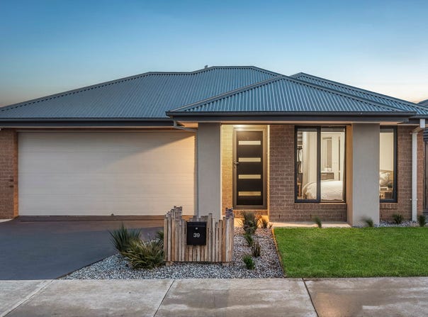 39 Cardamon Street, Armstrong Creek, Vic 3217