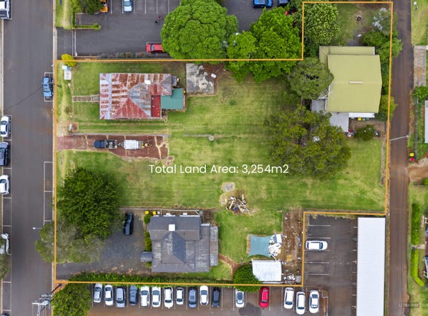 4-8 Clopton Street, East Toowoomba, Qld 4350
