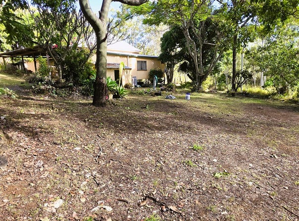 8 Kangaroo Crescent, Baree, Qld 4714