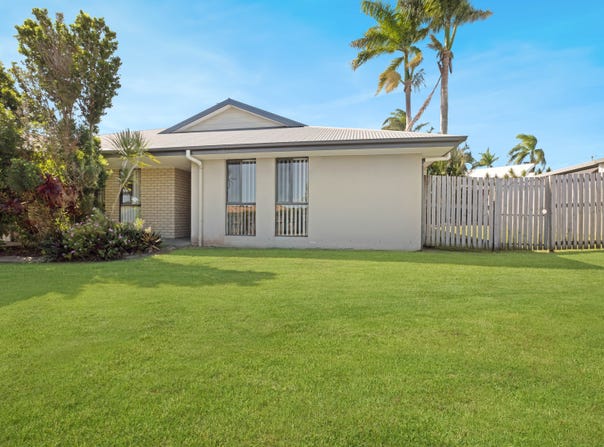 7/8 Greenwood Drive, Glenella, Qld 4740