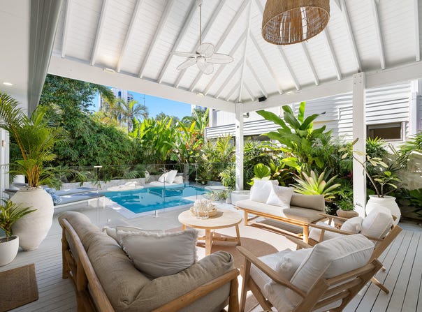 21 Norfolk Avenue, Surfers Paradise, Qld 4217