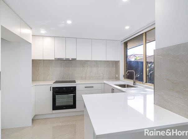 11/21 Fortune Street, Coomera, Qld 4209
