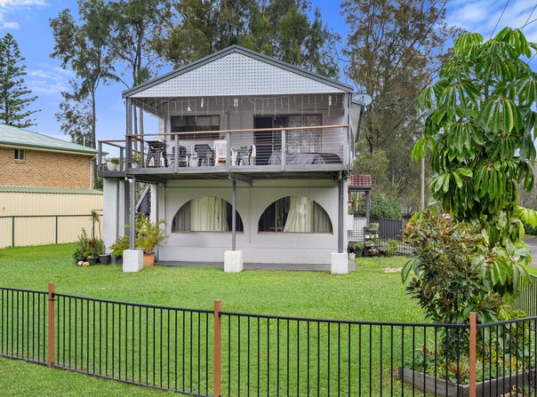 310 Geoffrey Road, Chittaway Point, NSW 2261