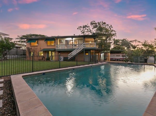176 White Street, Graceville, Qld 4075