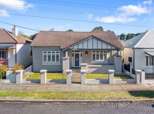 94 Calero Street, Lithgow, NSW 2790